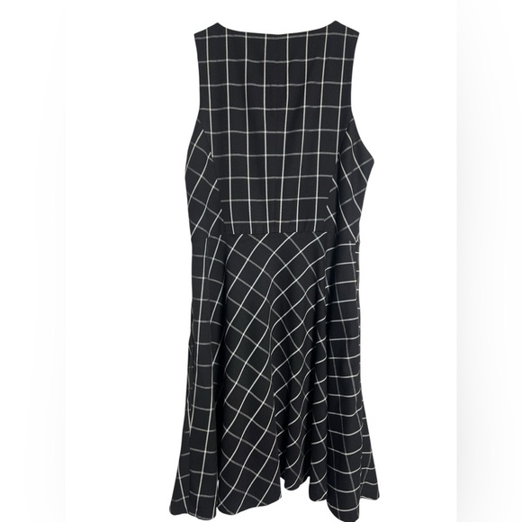 Lord & Taylor Black and White Checkered Midi Dress - Picture 3 of 3